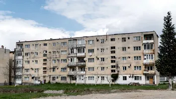 Orașul fantomă din România care pare dintr-un film ciudat. Cum a ajuns abandonat de oameni