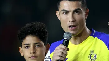 Pe urmele tatălui. Cu ce echipă a semnat fiul lui Cristiano Ronaldo