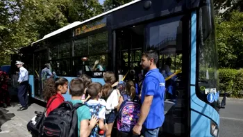 Câți bani primesc elevii și studenții pentru transport în anul școlar 2023-2024. Condiții pentru depunerea dosarului, dacă înveți în altă localitate
