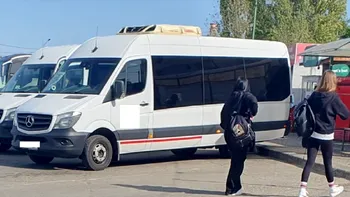 Cum au rezolvat autoritățile problema elevilor navetiști care întârziau la liceu din cauza operatorilor de transport SPECIAL