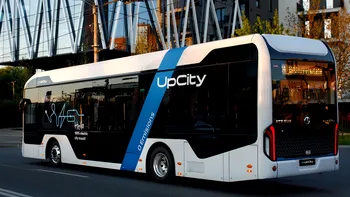 Autobuzul electric românesc, o victorie impresionantă pentru industria auto din România. Unde îl găsești, cine îl asamblează