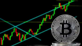 Bitcoin s-a lovit, din nou, cu capul de pragul de sus. Recordul pe care l-a atins moneda virtuală în 2023