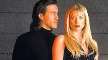 Blonda care îi ținea pe români în case, la sfârșitul anilor '90. Cum a reușit Luc Besson „să spargă gura târgului” cu Nikita VIDEO