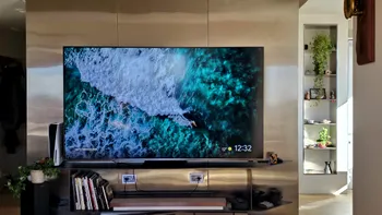 Smart TV-ul tău merge greu? Cum dezinstalezi corect aplicațiile și eliberezi rapid spațiu fără bătăi de cap
