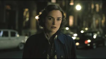 Thrillerul de pe Disney+ care te ține lipit de ecran. De ce să te uiți la Boston Strangler, cel mai nou film în care o vezi pe Keira Knightley
