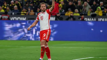 Cum arată camera de hotel în care stă Harry Kane, la Munchen. Plătește 11.000 de euro pe noapte