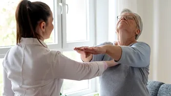 Salvarea vine de la un român: Descoperirea medicală ce ar putea face viața mai ușoară oricărui suferind de Parkinson