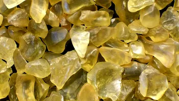 Această sticlă galbenă bizară se află în deșertul Sahara: Ce legătură are cu viața extraterestră, conform cercetătorilor