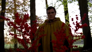 Filmul de pe Disney+, cu Joaquin Phoenix, care te va lăsa „mască”. Câteva motive ca să vezi The Village