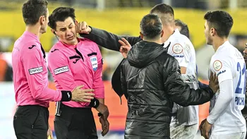 Primele imagini cu arbitrul din Turcia pe patul de spital, după ce a fost lovit pe teren. Cum arată acum și ce verdict au dat medici