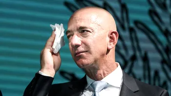 Jeff Bezos, pus să plătească pentru utilizarea numelui „Amazon”. Cine i-a cerut bani mogulului