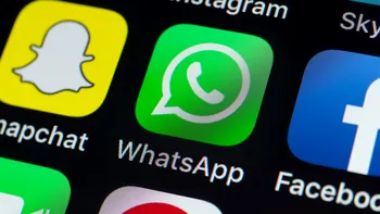 Cum te ferești de escrocii de pe WhatsApp. Ce nu trebuie, sub nicio formă, să faci