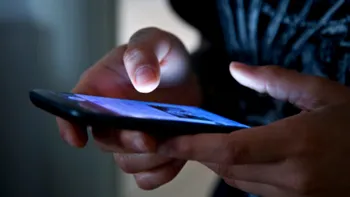 Cum obții transfer rapid pe telefon și control remote din aplicația camerei