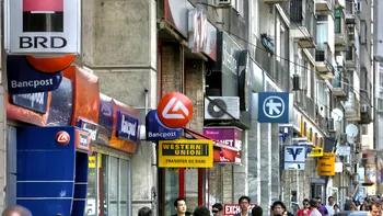 Care dă bani mai mulți: Banca Transilvania, BRD, Raiffeisen sau BCR. Topul salariilor în băncile din România