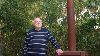 A plătit o avere ca să scape de o plantă din curte. Își lua mașină din acei bani, dar nu mai putea rezista
