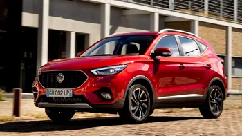 VIDEO Alternativa la Dacia Duster care te face să uiți de gigantul de la Mioveni. MG ZS are preț mai bun și dotări surprinzătoare