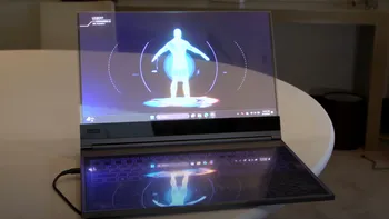 Primul laptop cu ecran complet transparent din lume. Vine de la Lenovo, dar mai ai de așteptat până să-l cumperi