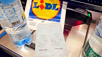 UPDATE Cum te face de bani LIDL, una cumperi, alta plătești. Ești taxat în plus, fără să-ți mai poți recupera banii