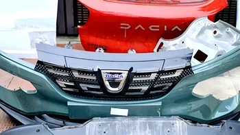 Lovitura primită de Dacia, pe electrice, în Europa. Chinezăriile care clatină din temelii topul celor mai vândute mașini