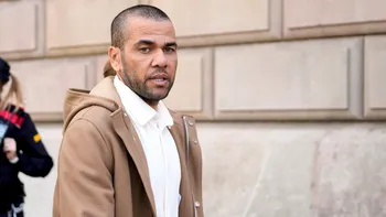 Liber la distracție. Dani Alves, petrecere de pomină după ce a ieșit din închisoare. Cine i-a plătit, de fapt, cauțiunea