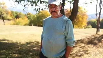Satul din România pustiit și cu un singur locuitor. Nea Ion veghează peste Merdeala - ”Așa mi-a fost scris, iar acum e prea târziu”