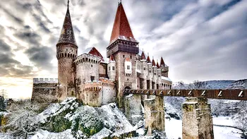 Sicriul unei domnițe din Castelul Corvinilor ascunde o poveste stranie: Umbra trecutului bântuie în continuare coridoarele sale întunecate
