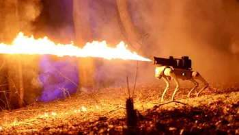 Cel mai periculos „câine” din lume. Ce este Thermonator, robotul care poate ajuta, dar și distruge