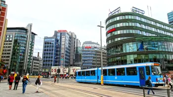 Salarii de până la 5.000 de euro pe lună pentru românii care se mută în această țară din Europa. Cum te descurci departe de neamul tău, de fapt