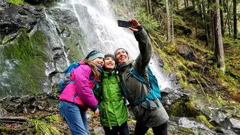 Ultimul selfie: Tinerii care au murit în încercarea de a-și face fotografia perfectă