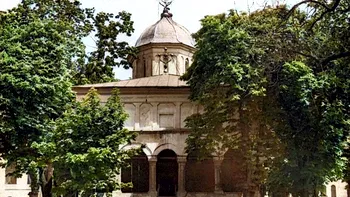 Biserica veche de peste trei secole din inima Bucureștiului. Istoria neștiută din spatele ei