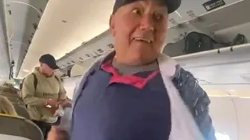 Ce a putut face un pasager în avion doar ca să nu dea bani în plus pe bagajele de cală