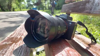 Cum obții fotografii excelente cu efort minim, dar dai „o căruță de bani”. Sony A7IV, camera foto care îți arată ce înseamnă calitatea