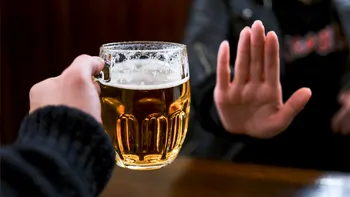 Lucrurile minunate care se întâmplă în corpul tău dacă renunți la alcool