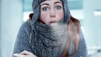 Le este femeilor mai frig decât bărbaților la aceeași temperatură? Concluziile cercetătorilor despre acest mit