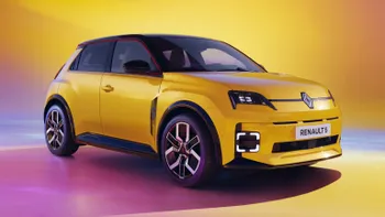 Cât costă Renault 5 electric în România, ce autonomie are mașina. Așa ar fi trebuit să fie Dacia Spring