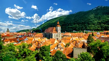 Cinci orașe din Europa unde poți petrece o vacanță confortabilă cu 300 de lei pe zi: Brașov se află printre destinațiile ieftine