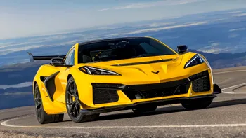 Cel mai rapid Chevrolet Corvette lansat vreodată, ZR1. Are peste 1000 de cai putere
