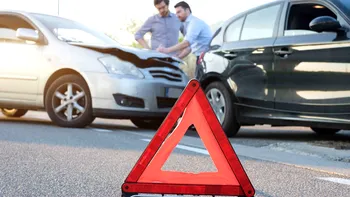 Plafonarea prețului RCA va expira, este oficial. După ce asigurarea obligatorie s-a scumpit cu 18% într-un an, urmează încă o lovitură la buzunare