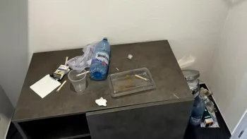 Lipsa de civilizație a turiștilor români, între dictatură și ignoranță. Șantajul cu review-ul negativ și ”îmbrăcat” în slip la cină, doar câteva practici