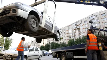 Îți ridică mașina când nu te aștepți, chiar și dacă este parcată regulamentar. Cum s-a schimbat Codul Rutier în România