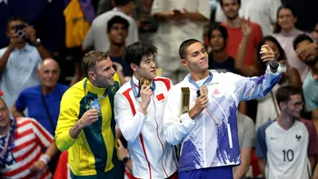 Samsung a dat lovitura la Olimpiada de la Paris cu noile Galaxy Z Flip6. Selfie-urile medaliaților au devenit virale, iar vânzările de pliabile au crescut neașteptat