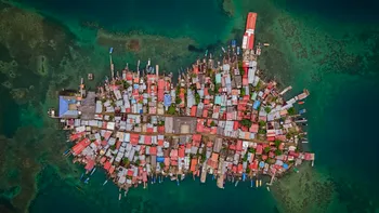 Insula care dispare sub ape: 300 de familii se mută pe continent din cauza schimbărilor climatice