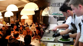 S-a închis restaurantul desemnat de trei ori cel mai bun din România: 29 de lei pentru pâinea și untul casei, într-o atmosferă care te purta prin tot Clujul