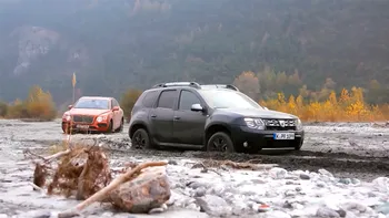 Dacia Duster versus Bentley: Testul pe trasee montane VIDEO