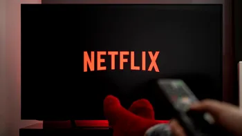 Filmul de pe Netflix ce prezintă o poveste întunecată despre minciună și manipulare: Te va ține 