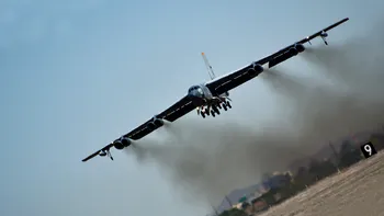 Avionul american cu patru bombe nucleare care s-a prăbușit acum 56 de ani. Ce căuta în Groenlanda