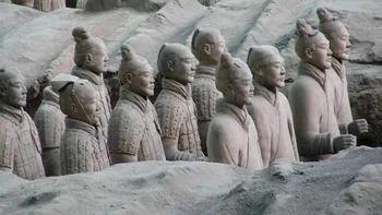 Mormântul lui Qin Shi Huang rămâne închis după 2.200 de ani: Teama arheologilor și capcanele mortale