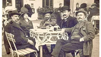 Românul care a realizat cea mai celebră fotografie din istoria literaturii. Cum l-a descoperit Nicolae Iorga pe fotograful Alexandru Roșu