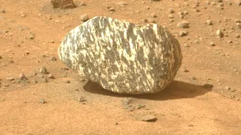 NASA descoperă o „piatră zebră” ciudată pe Marte: Ce mistere ascunde