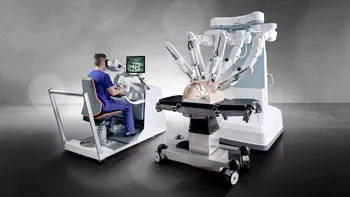 Primul transplant de inimă robotică, realizat în Arabia Saudită